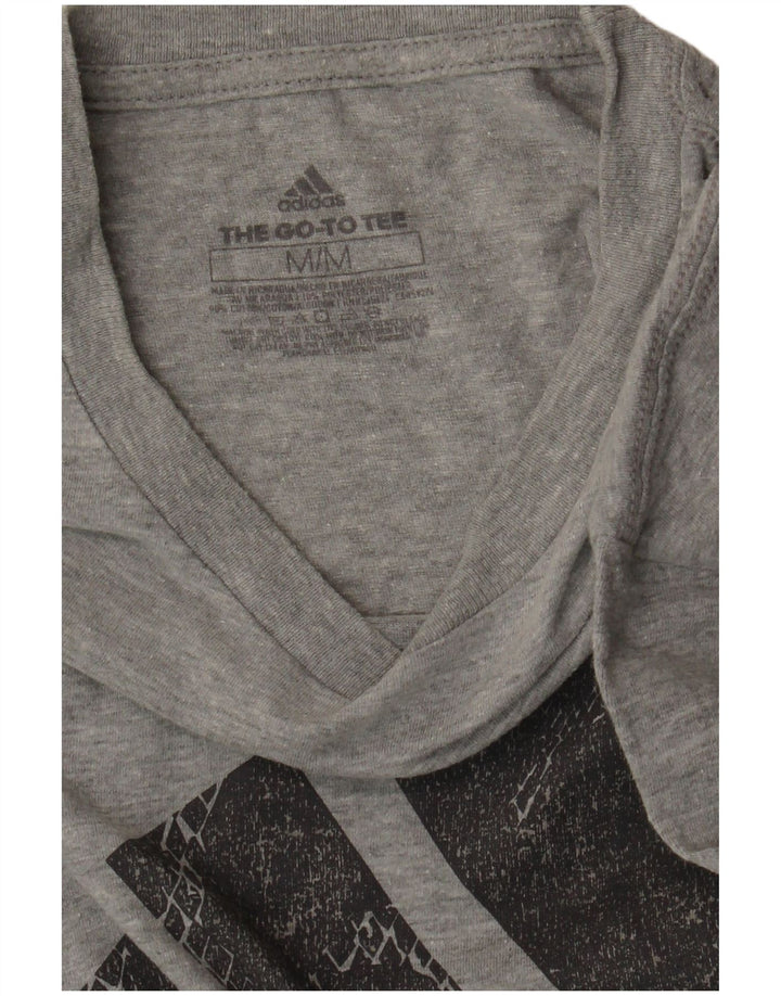 Tricou grafic ADIDAS pentru bărbați Top din bumbac gri mediu