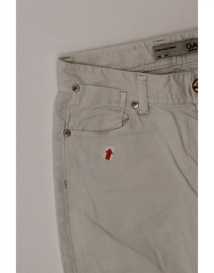 GAUDI Womens Denim Shorts W28 Medium White Cotton Vintage Gaudi and Second-Hand Gaudi from Messina Hembry 