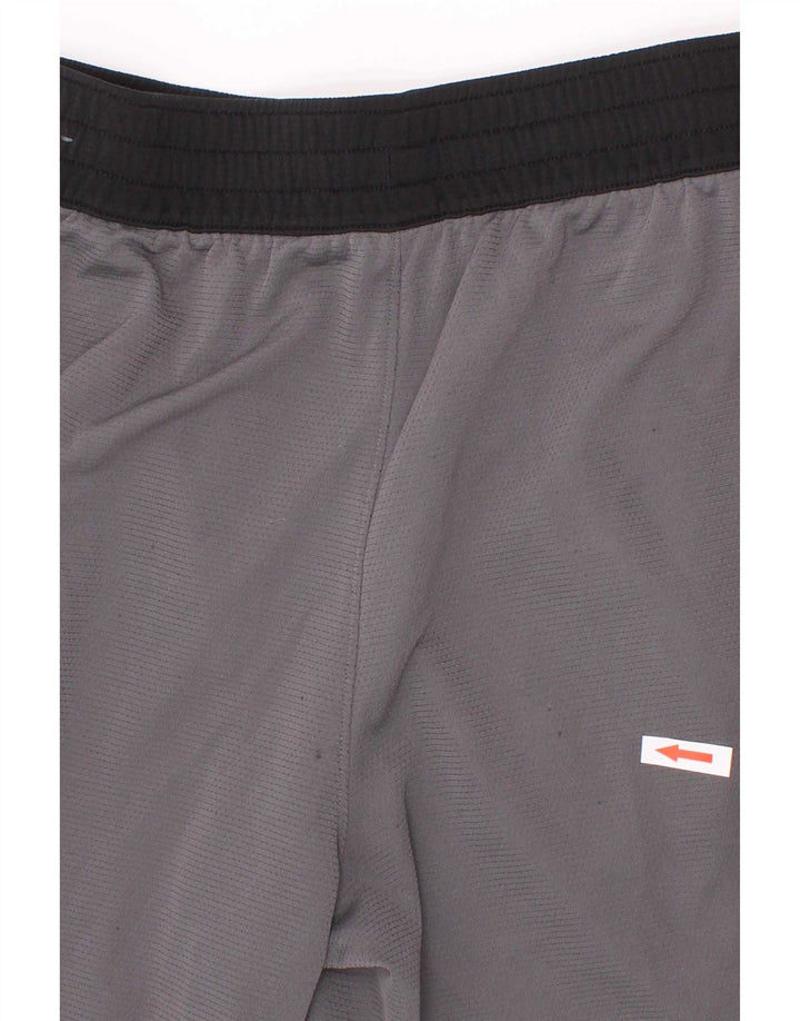 Pantaloni scurți sport Nike Dri Fit Graphic pentru băieți 12-13 ani, mari, gri, poliester