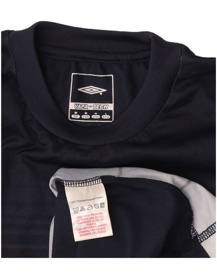 Top cu vestă Umbro pentru bărbați, poliester cu dungi albastru bleumarin mediu