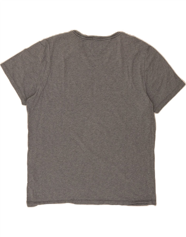 TOMMY HILFIGER Mens Graphic T-Shirt Top 2XL Grey Vintage Tommy Hilfiger and Second-Hand Tommy Hilfiger from Messina Hembry 