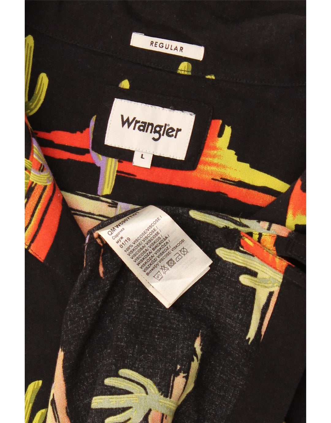 WRANGLER Cămașă cu mânecă scurtă pentru bărbați, cu model abstract, mare, neagră
