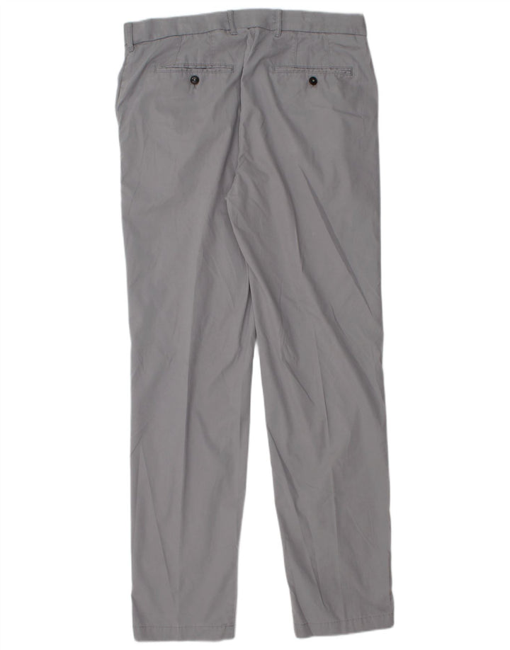 Pantaloni chino pentru bărbați de la Marks & Spencer, Blue Harbour, cu ajustare normală, L34 L33, gri