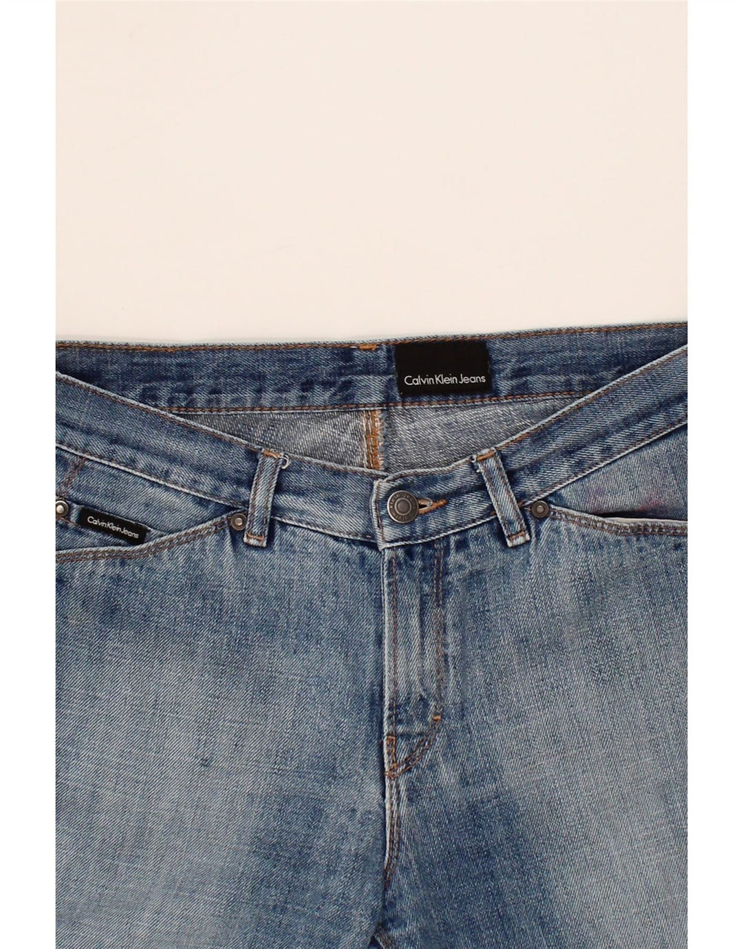 CALVIN KLEIN Womens Denim Shorts W29 Medium Blue Cotton Vintage Calvin Klein and Second-Hand Calvin Klein from Messina Hembry 