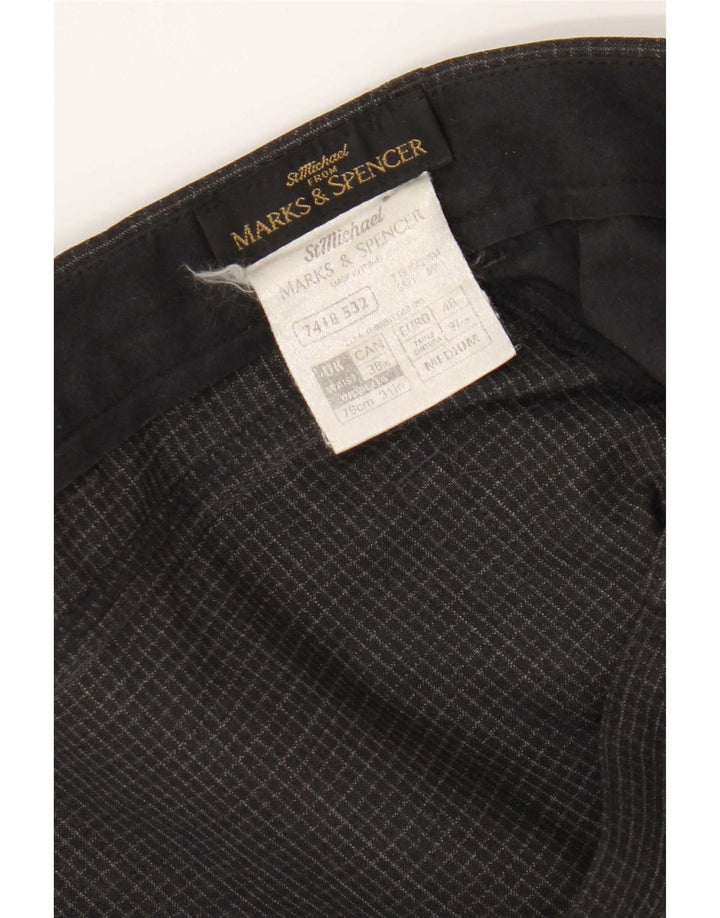 Pantaloni casual drepti pentru bărbați Marks & Spencer W38 L31 poliester cu carouri gri