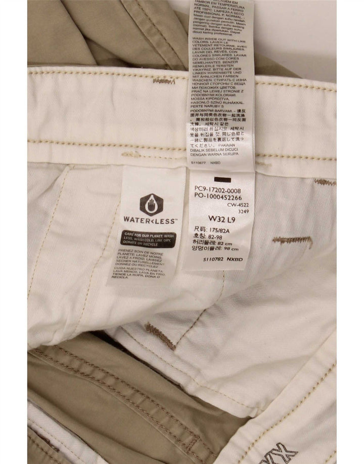 Pantaloni scurți chino pentru bărbați Levi's W32, bumbac mediu bej