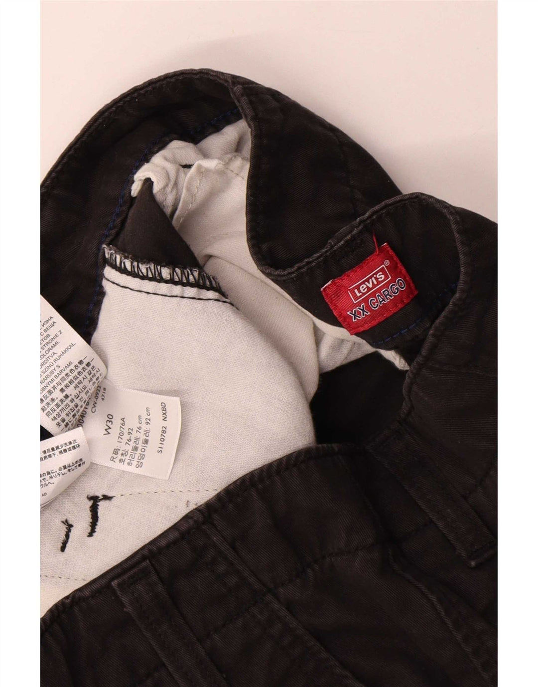 Pantaloni scurți cargo pentru bărbați Levi's W30, bumbac mediu negru