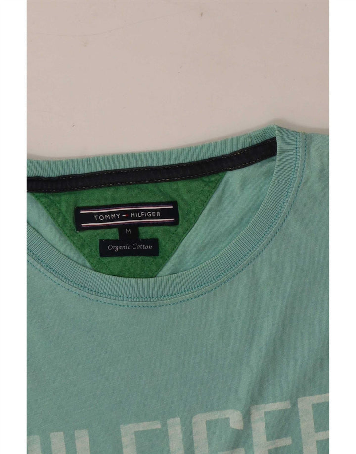 Tricou grafic Tommy Hilfiger pentru bărbați Top din bumbac turcoaz mediu