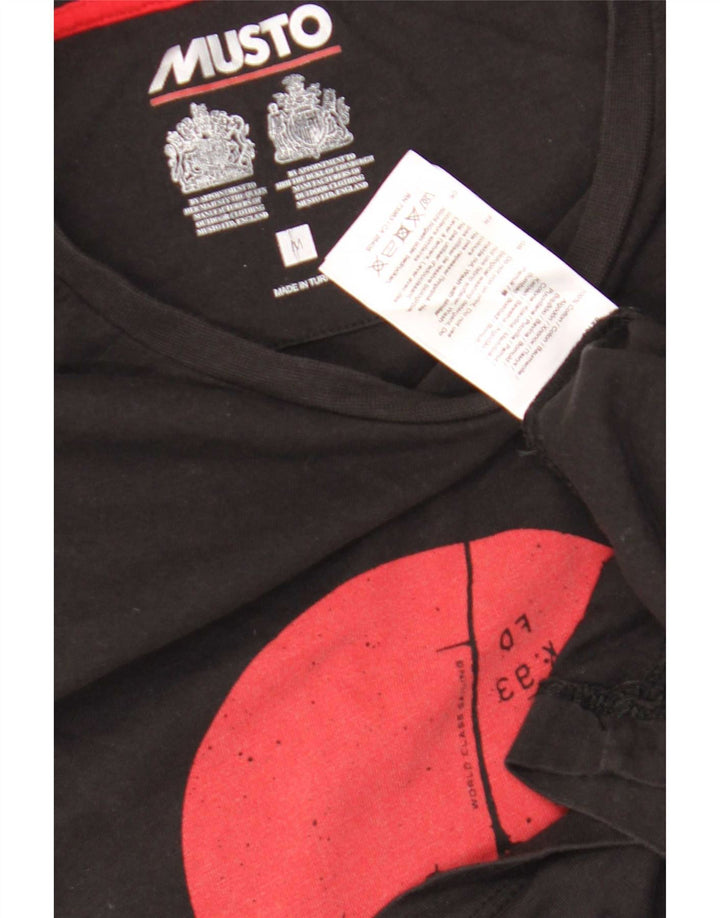 Tricou grafic pentru bărbați Musto Top mediu negru bumbac