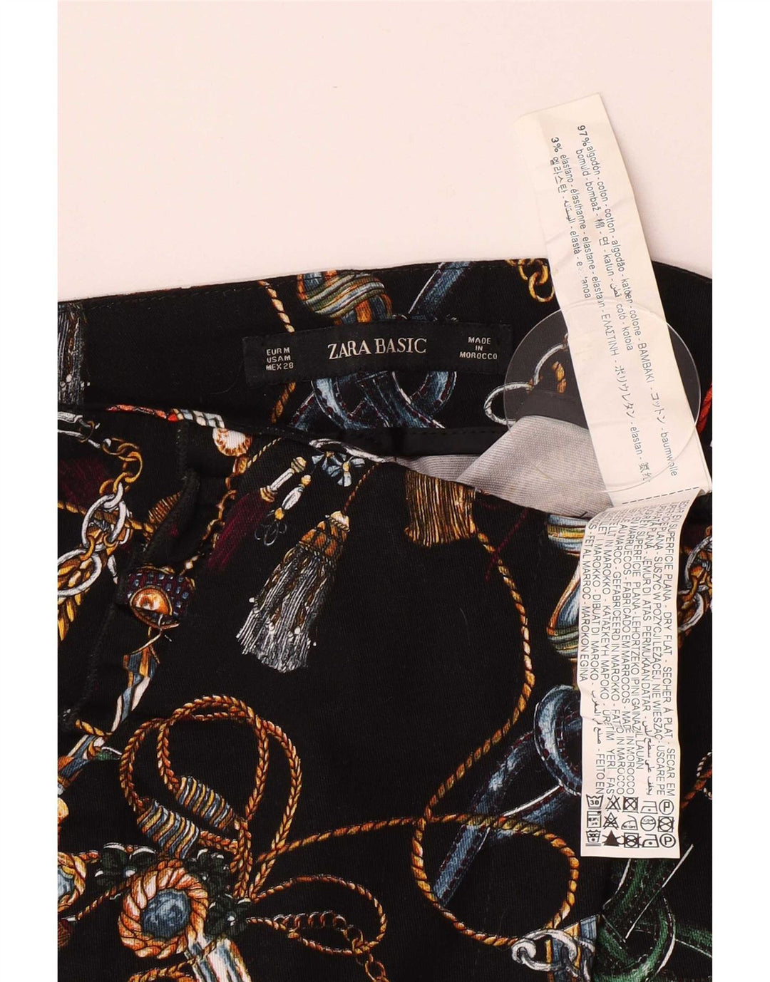 Pantaloni scurți casual pentru femei cu model abstract Zara Medium W28 bumbac negru