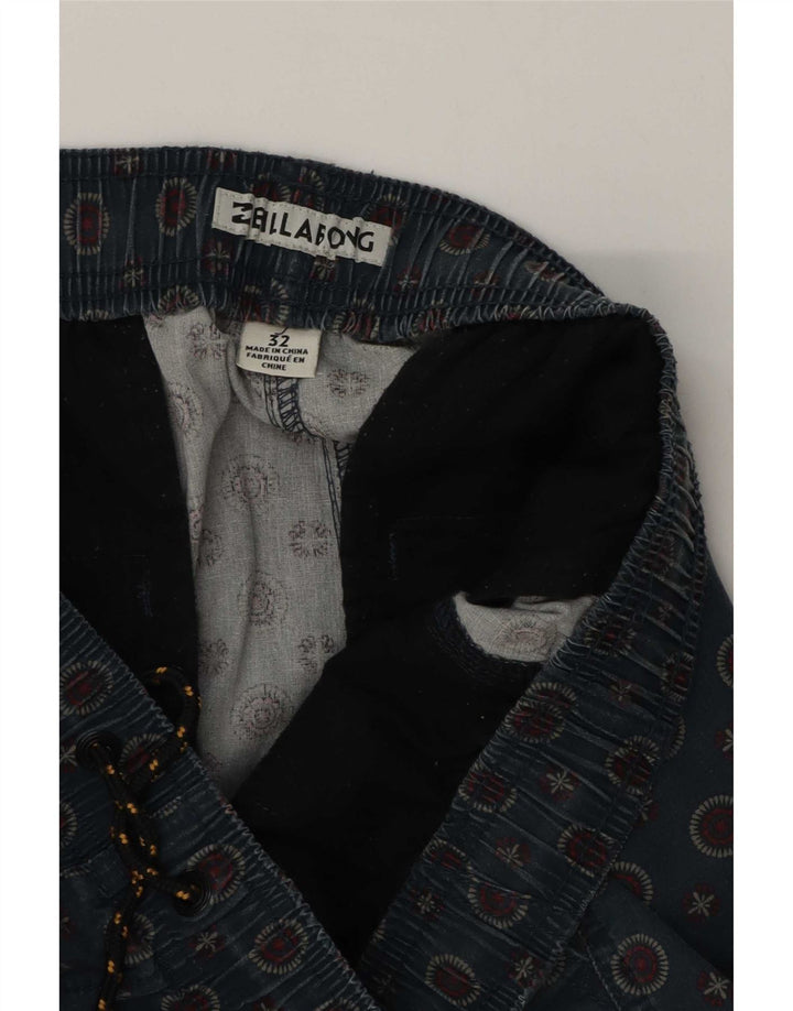 Pantaloni scurți casual pentru bărbați Billabong W32 Medium bleumarin cu buline