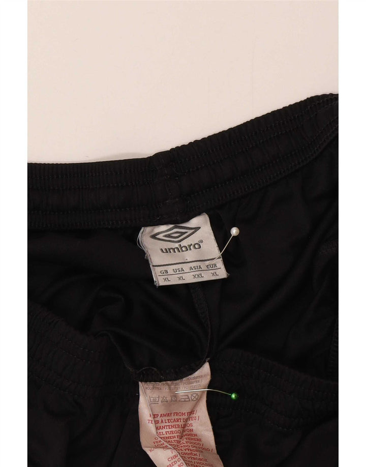Pantaloni scurți sport pentru bărbați Umbro XL poliester negru