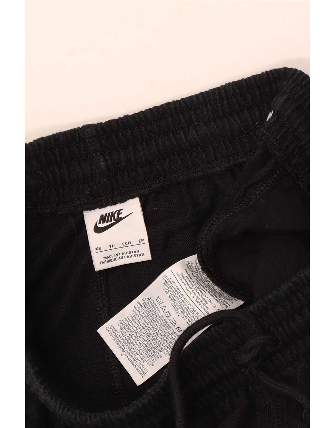 Pantaloni scurți sport Nike pentru bărbați XS, bumbac negru