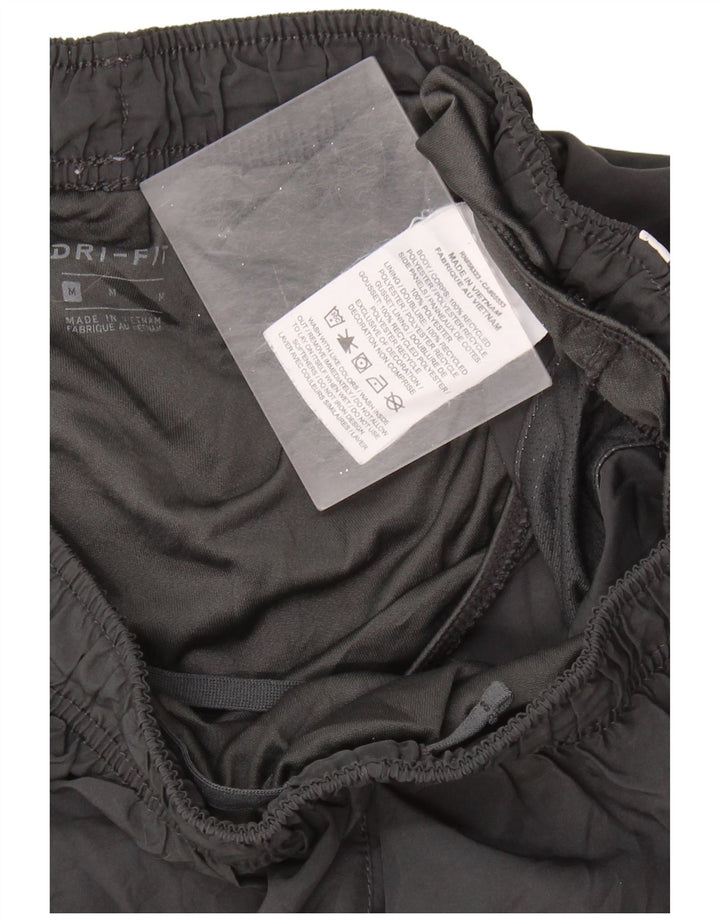 Pantaloni scurti sport NIKE Dri Fit pentru femei UK 12 Medium Gri Poliester