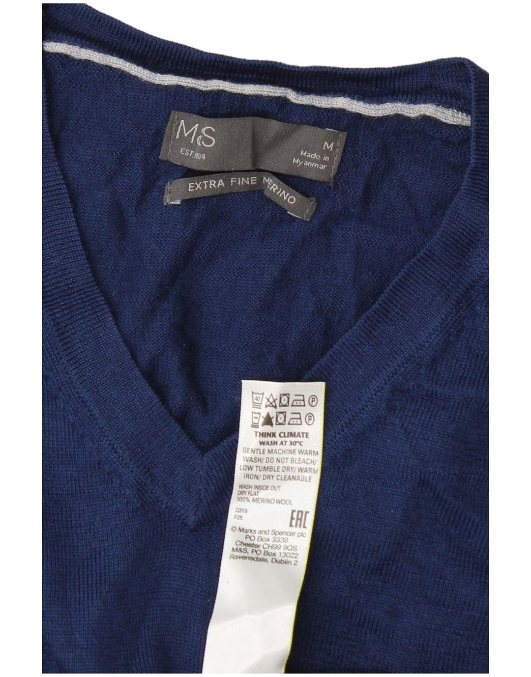 Pulover pentru bărbați Marks & Spencer, cu decolteu în V, lână medie albastru bleumarin