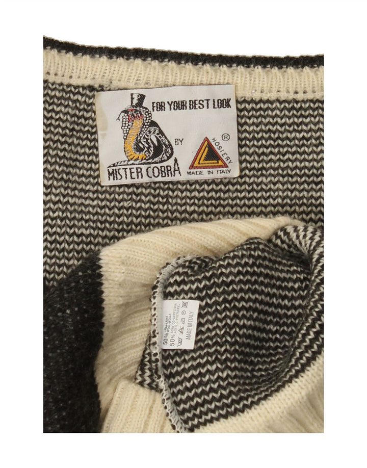 VINTAGE Mens V-Neck Jumper Sweater Medium Off White Geometric Wool Vintage Vintage and Second-Hand Vintage from Messina Hembry 