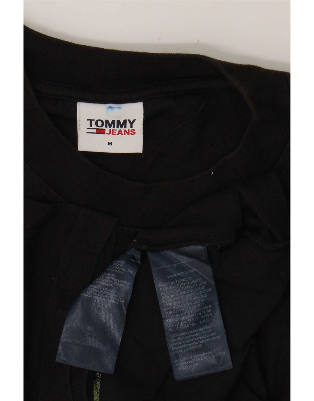 Tricou grafic Tommy Hilfiger pentru bărbați Top mediu din bumbac negru