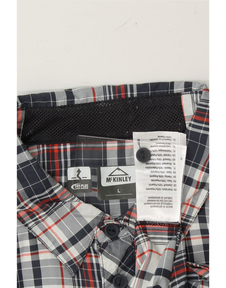 MC KINLEY Mens Short Sleeve Shirt Large Navy Blue Check Polyamide Vintage MC Kinley and Second-Hand MC Kinley from Messina Hembry 