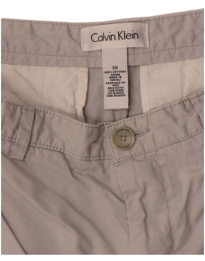 Pantaloni scurți chino Calvin Klein pentru bărbați W30, bumbac gri mediu