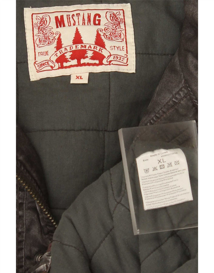 Jachetă bomber cu glugă pentru bărbați Mustang UK 42 XL maro poliamidă