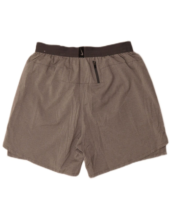 Pantaloni scurți sport Nike Dri Fit pentru bărbați, gri mediu, poliester