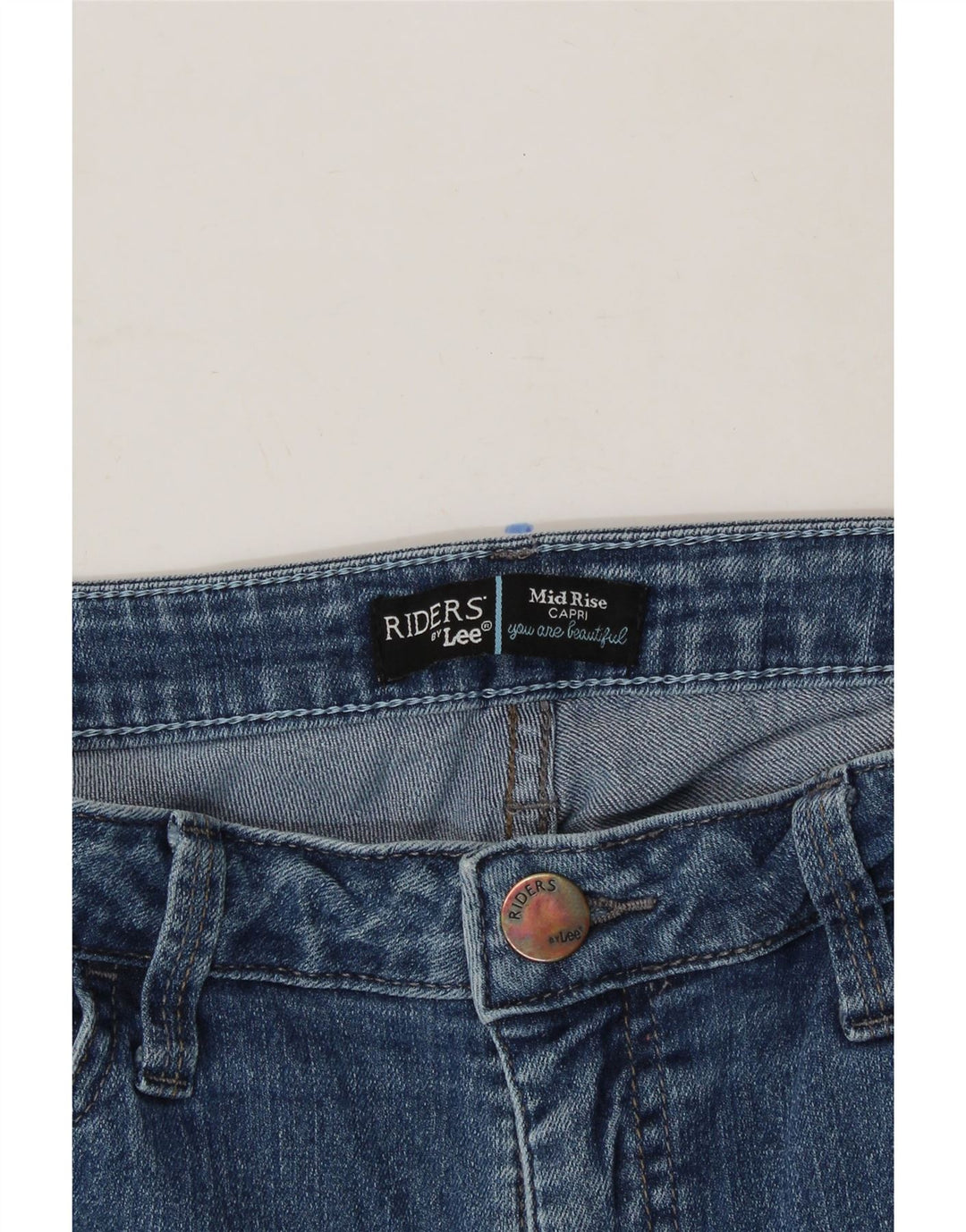 LEE Womens Riders Mid Rise Capri Jeans W32 L20 Blue Vintage Lee and Second-Hand Lee from Messina Hembry 