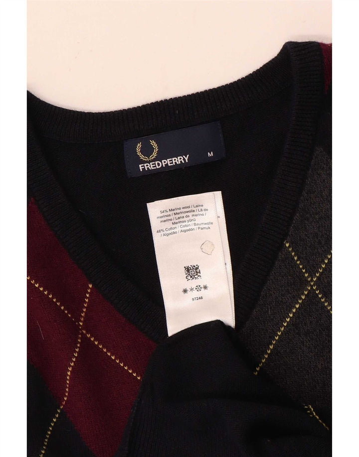 Pulover pentru bărbați Fred Perry cu decolteu în V, mijlociu, albastru marin Argyle/Diamond
