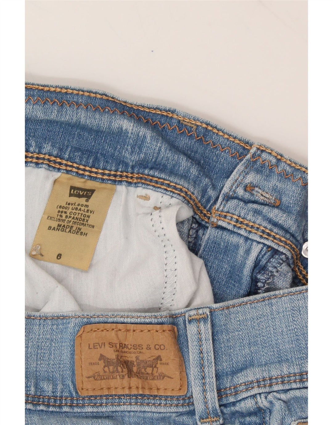 LEVI'S Womens 515 Denim Shorts US 6 Medium W28  Blue Cotton Vintage Levi's and Second-Hand Levi's from Messina Hembry 