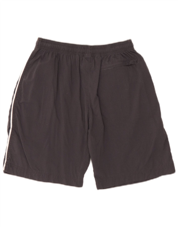 Pantaloni scurți sport Nike pentru bărbați, gri mici, cu dungi