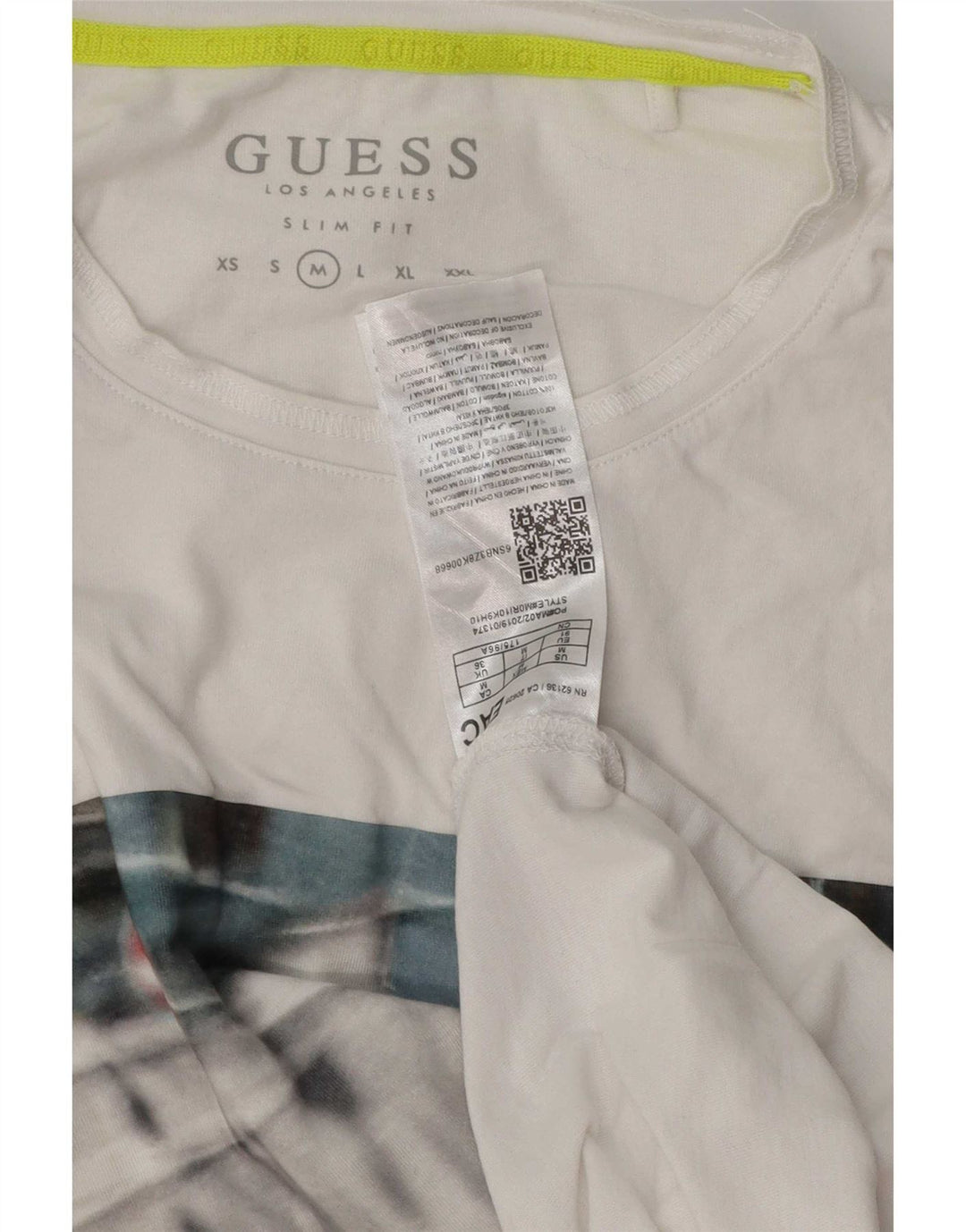 Tricou grafic pentru bărbați Guess Slim Fit Top din bumbac alb mediu