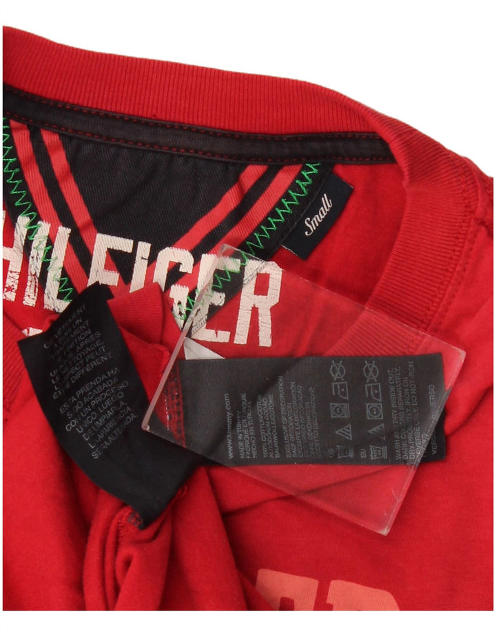 Top grafic pentru bărbați Tommy Hilfiger cu mânecă lungă din bumbac roșu mic