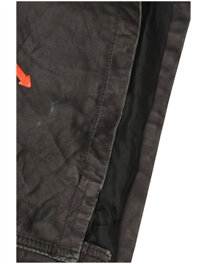 Jachetă Blazer pentru bărbați cu 3 nasturi Bizzarro IT 54 2XL din piele neagră