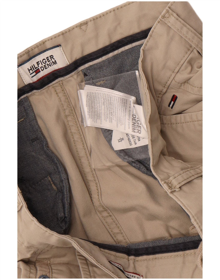 Pantaloni scurți cargo Tommy Hilfiger pentru bărbați W32 bumbac mediu bej