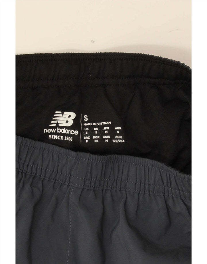 Pantaloni scurți sport New Balance pentru bărbați, gri mici