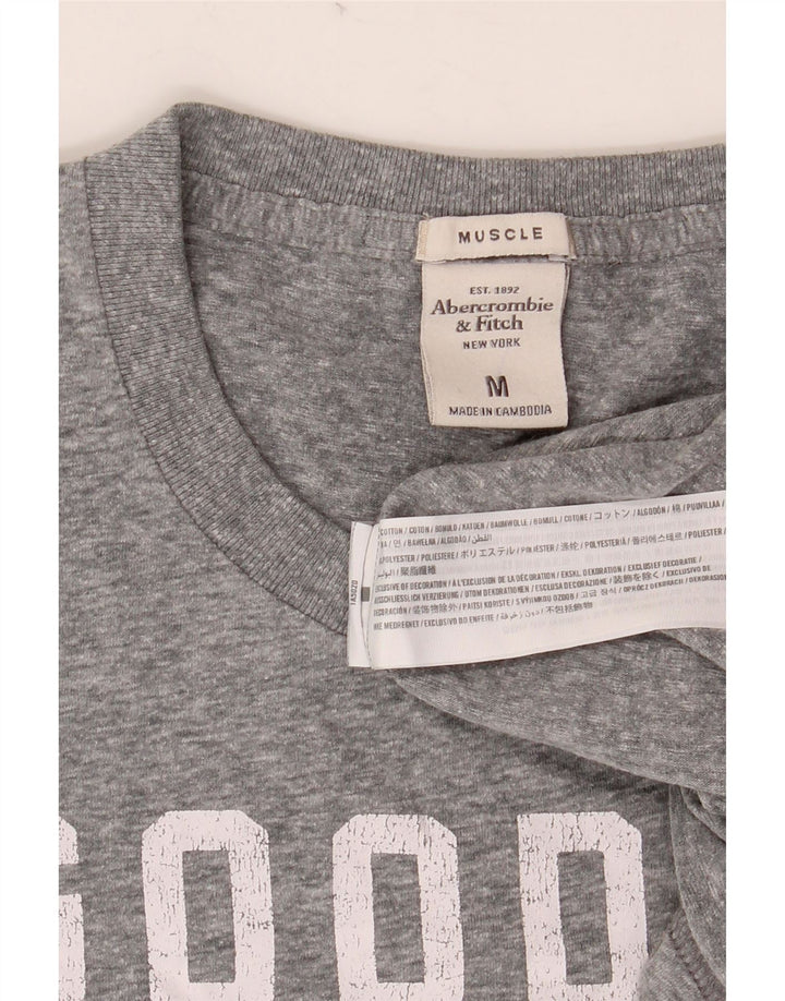 Tricou Abercrombie & Fitch Muscle Graphic pentru bărbați Top din bumbac gri mediu