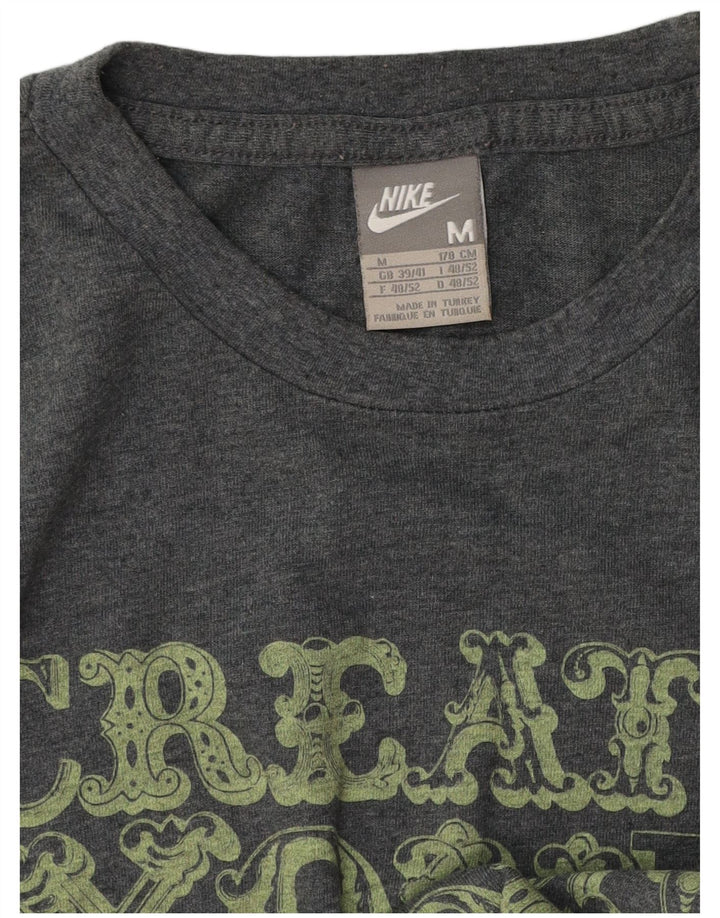 Tricou grafic pentru bărbați Nike Top UK 39/41 Gri mediu