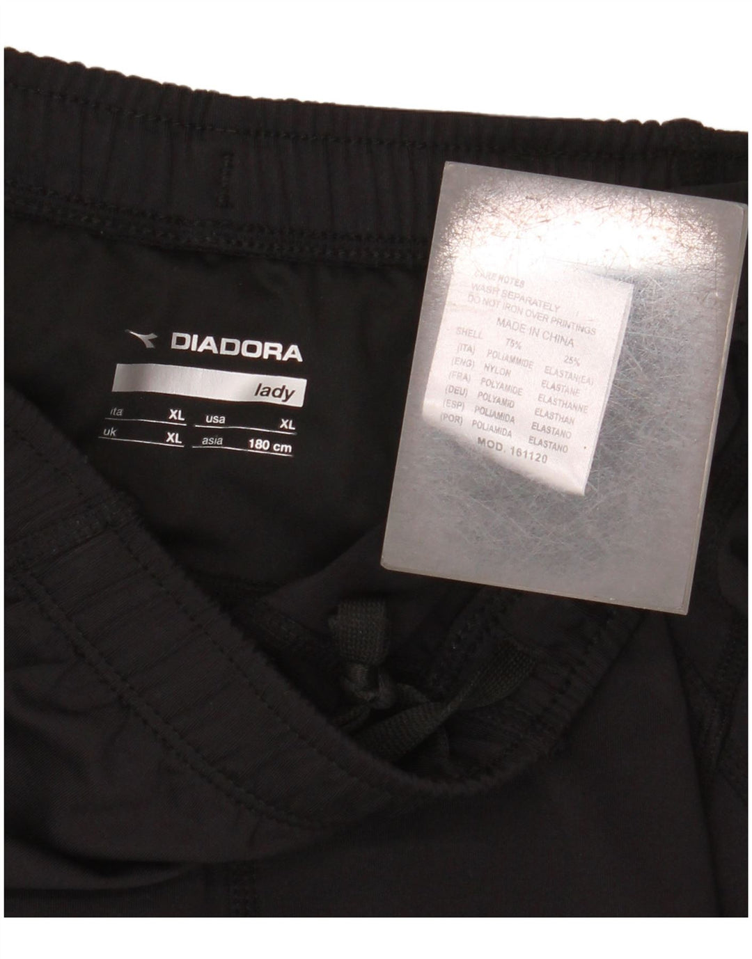 Pantaloni scurti sport Diadora pentru femei UK 18 XL poliamidă neagră