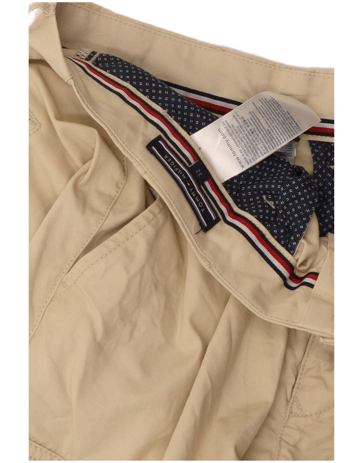 Pantaloni scurți cargo Tommy Hilfiger pentru bărbați W32 bumbac mediu bej