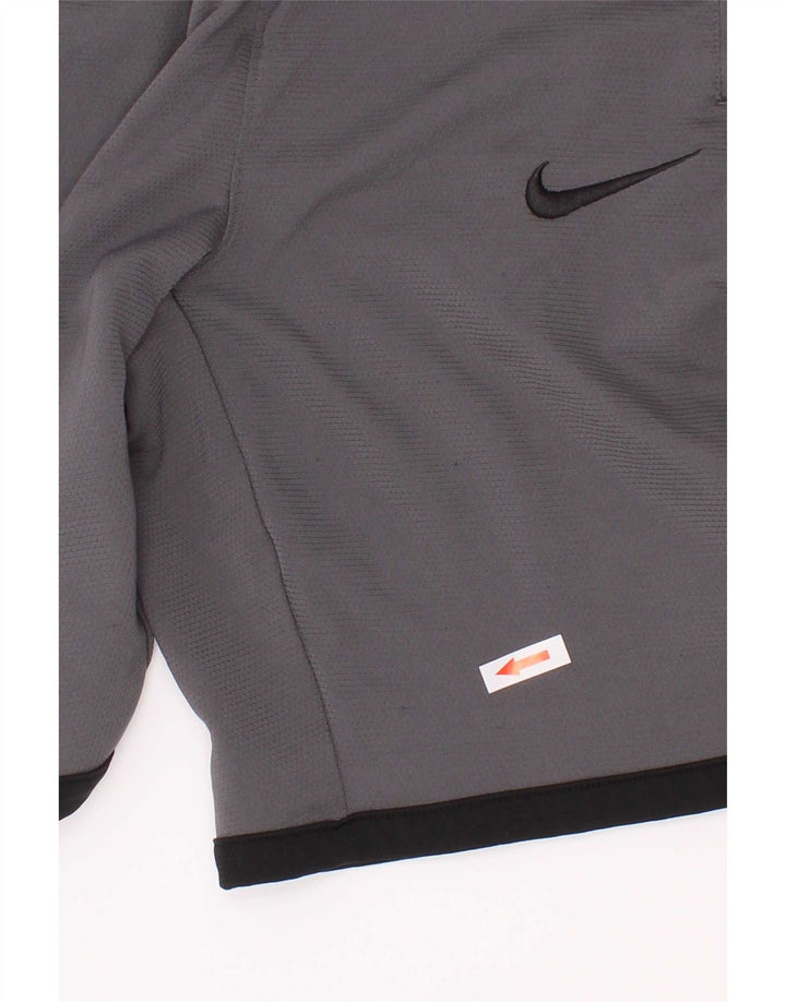 Pantaloni scurți sport Nike Dri Fit Graphic pentru băieți 12-13 ani, mari, gri, poliester