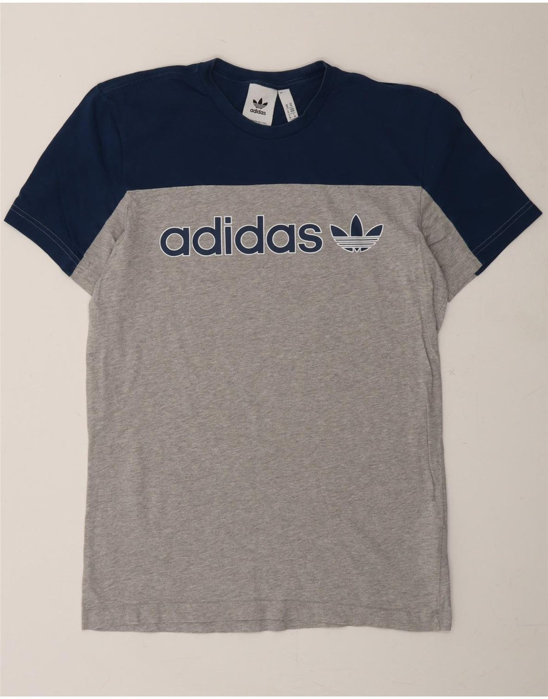 ADIDAS Mens Graphic T-Shirt Top Medium Grey Colourblock Cotton Vintage Adidas and Second-Hand Adidas from Messina Hembry 