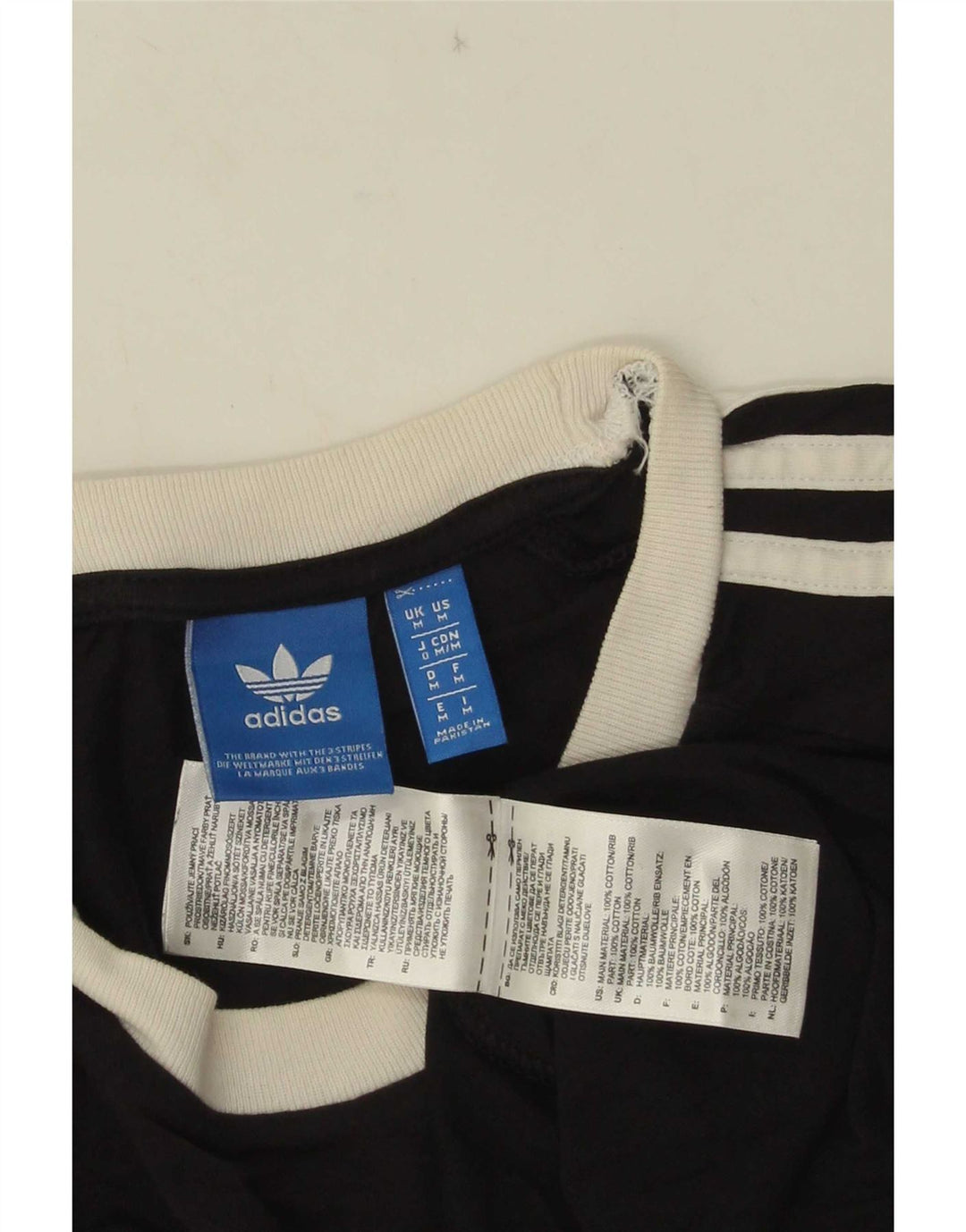 Tricou grafic Adidas pentru bărbați Top mediu negru bumbac