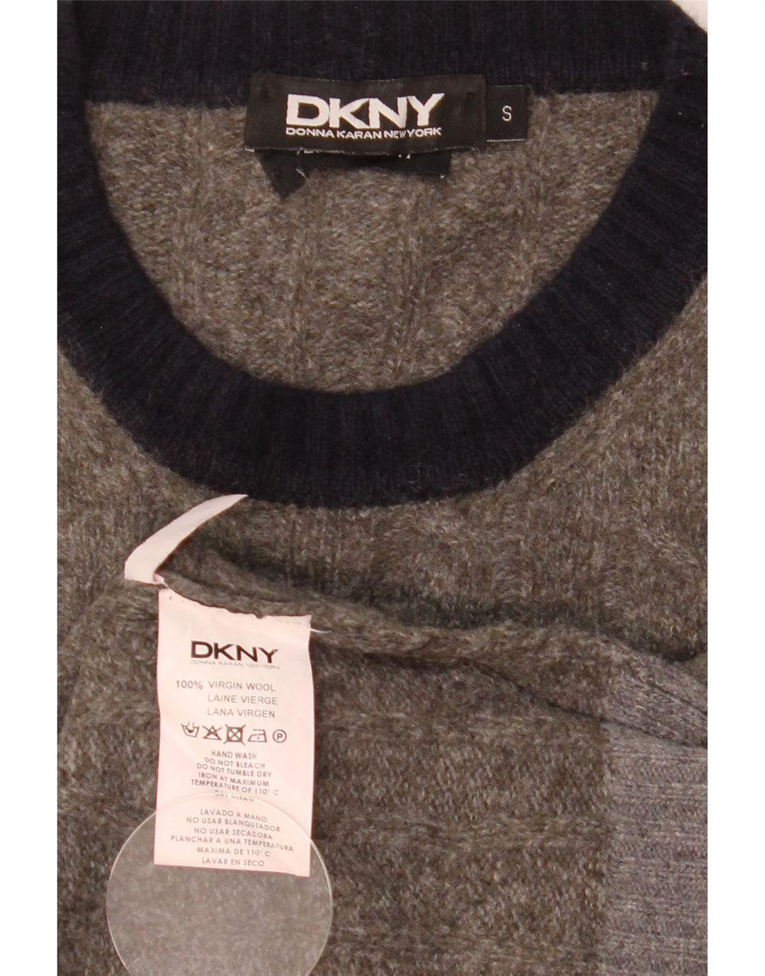 Pulover Dkny pentru bărbați cu gât roșu, lână color bloc, gri mic