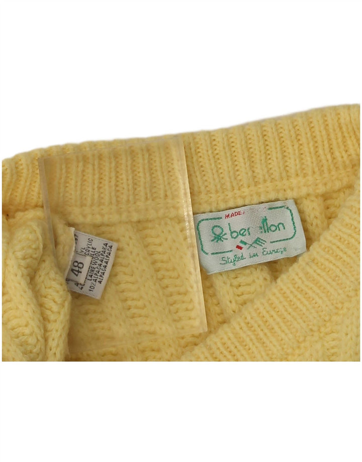 Pulover Benetton pentru bărbați cu gât roșu IT 48 Galben mediu acrilic