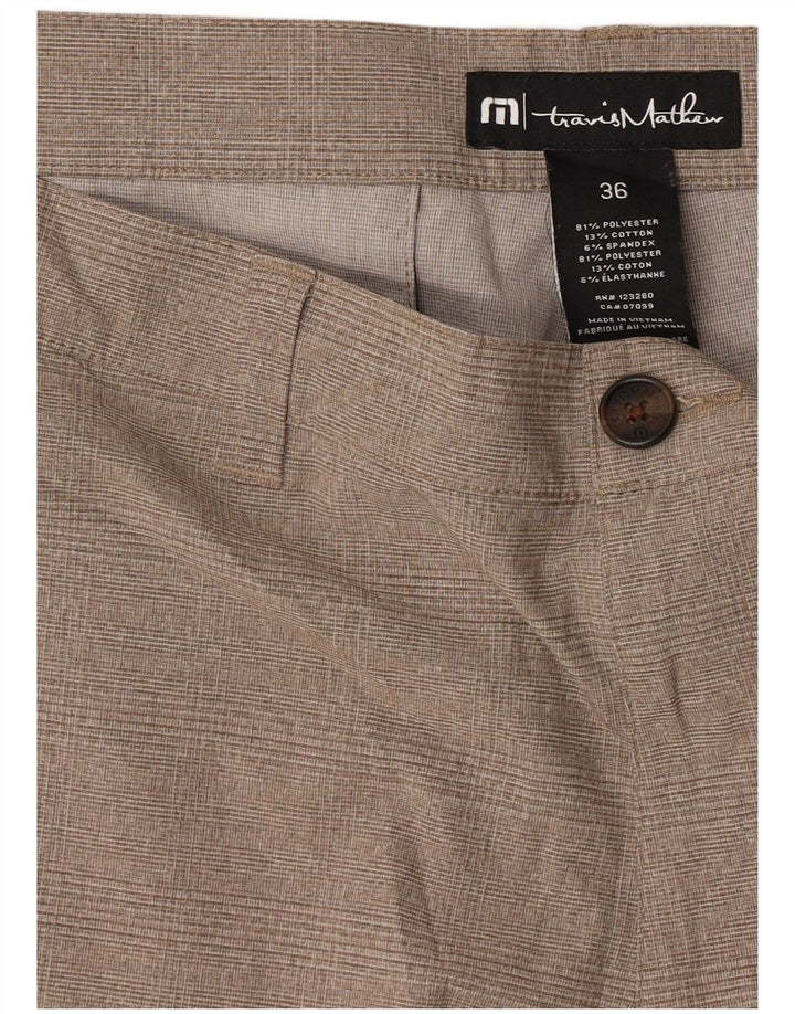 Pantaloni scurți chino pentru bărbați Travis Mathew W36, poliester cu carouri mari, bej