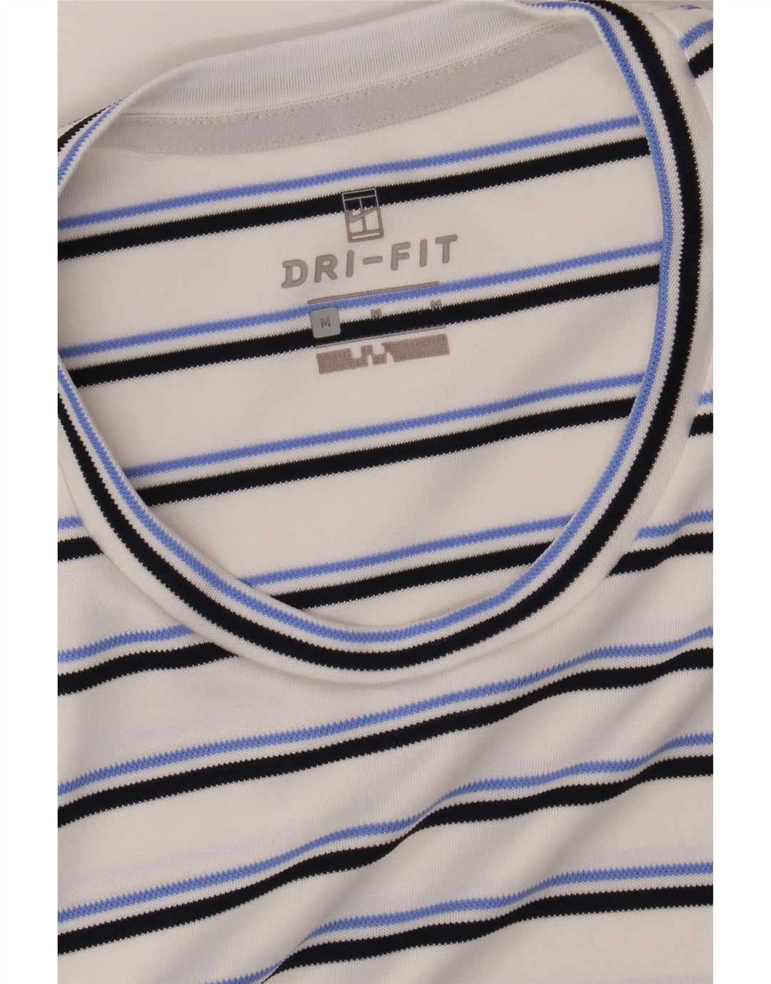 NIKE Mens Dri Fit T-Shirt Top Medium White Striped Vintage Nike and Second-Hand Nike from Messina Hembry 