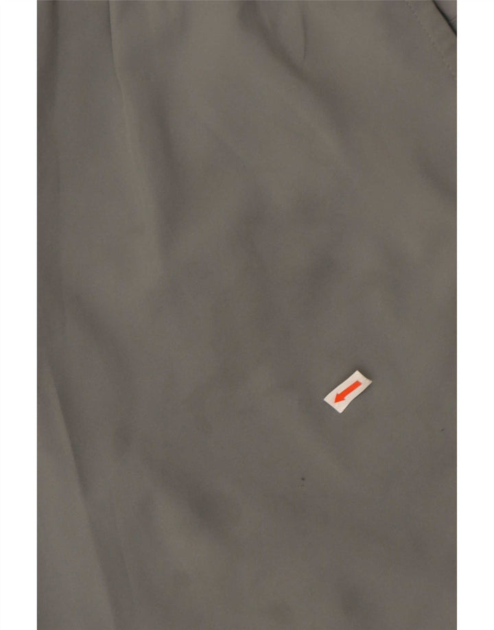 Pantaloni scurți sport Nike Dri Fit pentru bărbați, poliester mici, gri