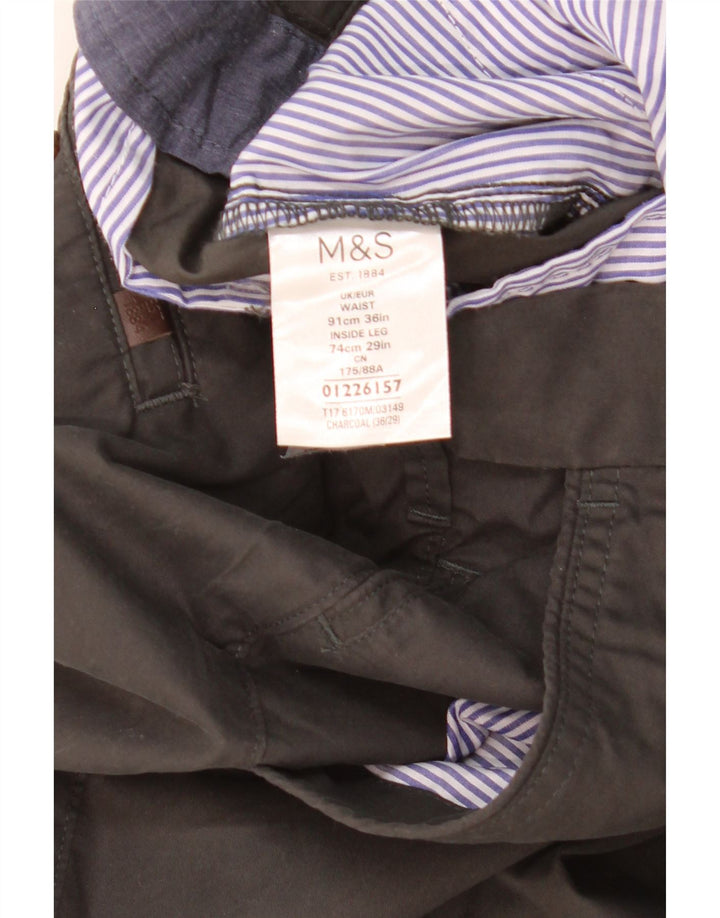Pantaloni chino pentru bărbați Marks & Spencer, cu ajustare normală, L36 L29, bumbac gri