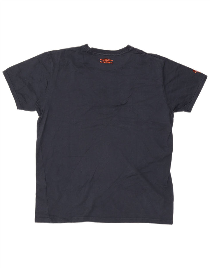 Tricou grafic pentru bărbați Umbro Top mediu din bumbac bleumarin