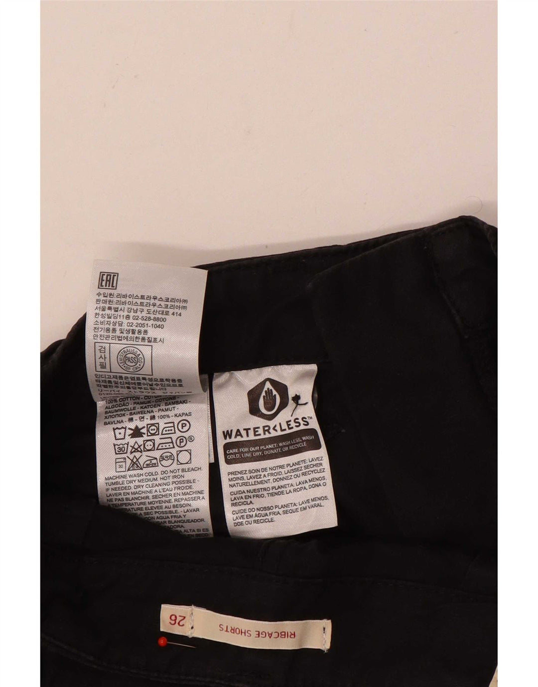 Pantaloni scurti Levi's Ribcage Chino W26 Small, bumbac negru
