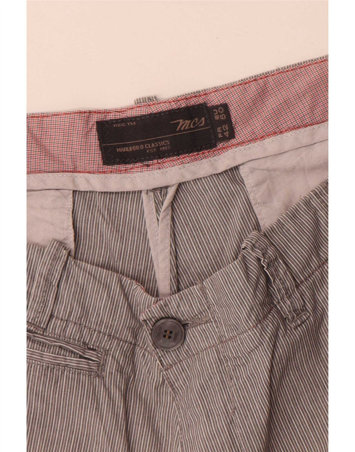 Pantaloni scurți chino Marlboro Classics pentru bărbați EU 50 Large W34 Gri Pinstripe